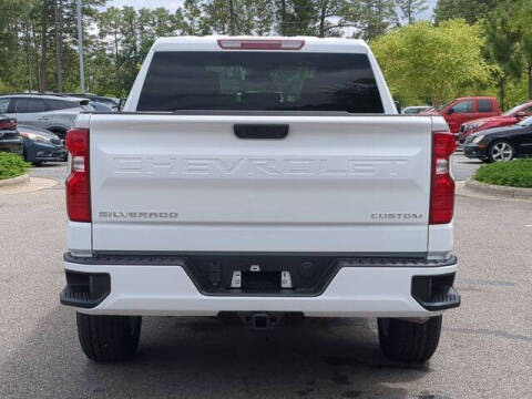 2025 Chevrolet Silverado 1500 Custom