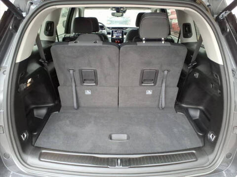 2022 Jeep Grand Cherokee L Laredo