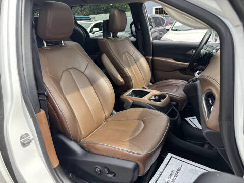2017 Chrysler Pacifica Limited