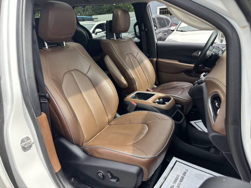 2017 Chrysler Pacifica Limited