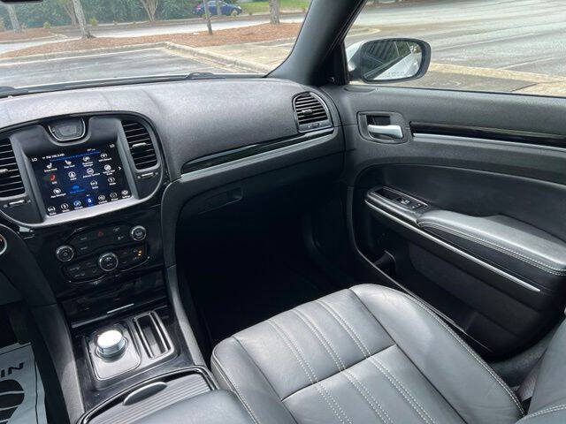 Chrysler30027