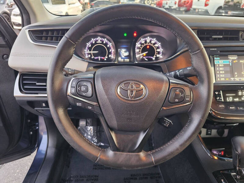 2016 Toyota Avalon XLE