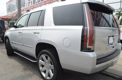 2018 Cadillac Escalade Luxury