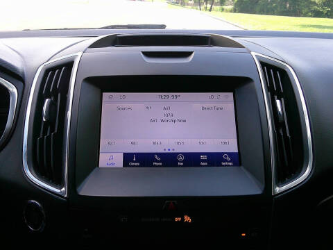 2020 Ford Edge Titanium