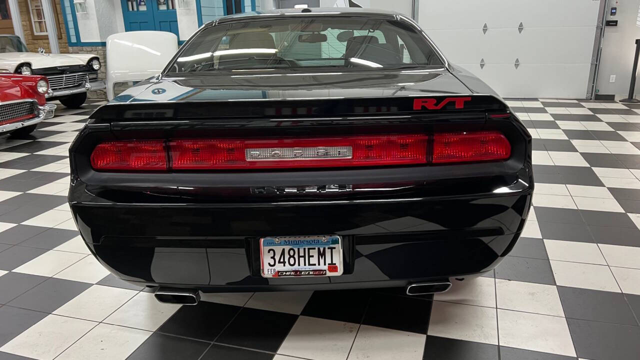 2013 Dodge Challenger 15