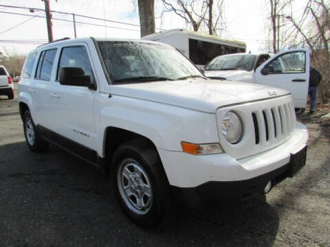 2016 Jeep Patriot for sale at Auto Outlet Of Vineland in Vineland NJ