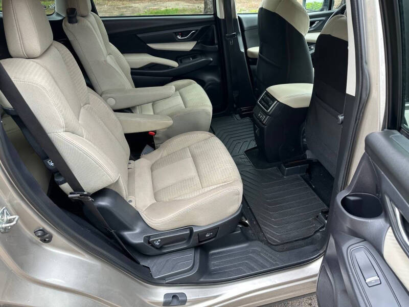 Image 10 of 2019 Subaru Ascent Premium 7-Passenger