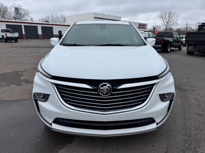2022 Buick Enclave Essence