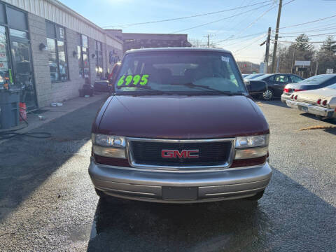 2001 GMC Safari SLE