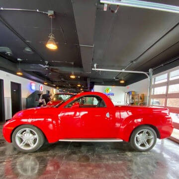2004 Chevrolet SSR LS
