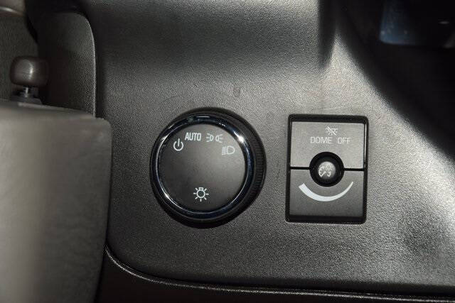 2025 Chevrolet Express LS 3500