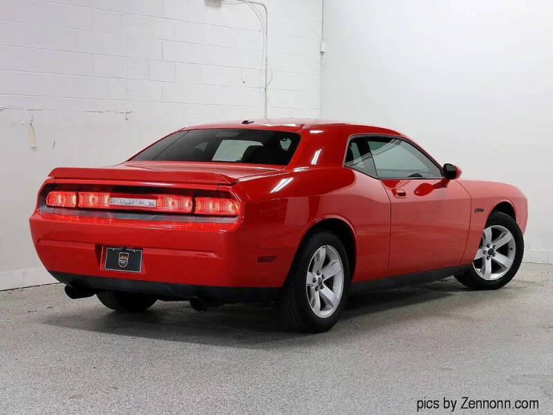 2010 Dodge Challenger SE