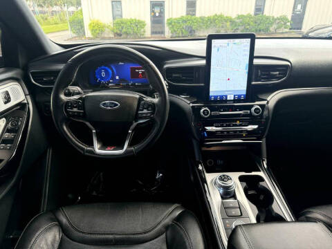 2023 Ford Explorer ST