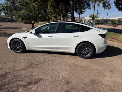 2021 Tesla Model 3 Standard Range Plus