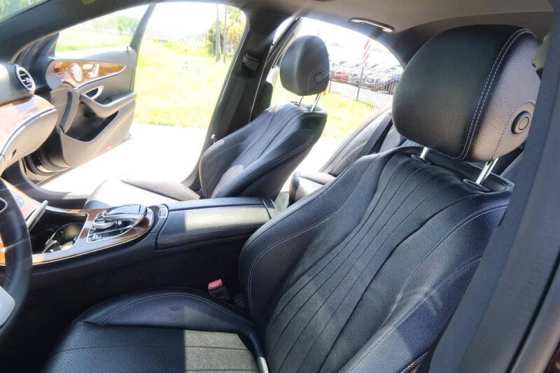 2019 Mercedes-Benz E-Class E 300