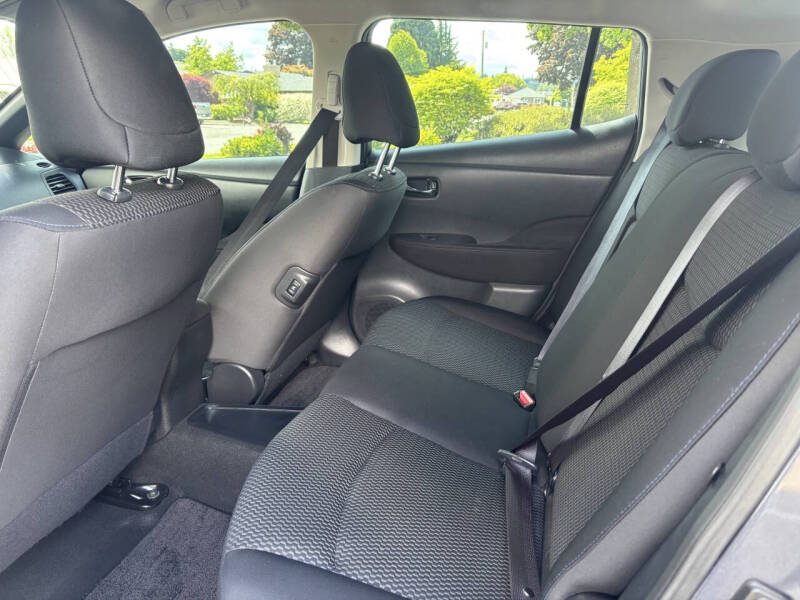 2013 Nissan LEAF