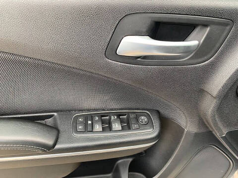 2015 Dodge Charger SE