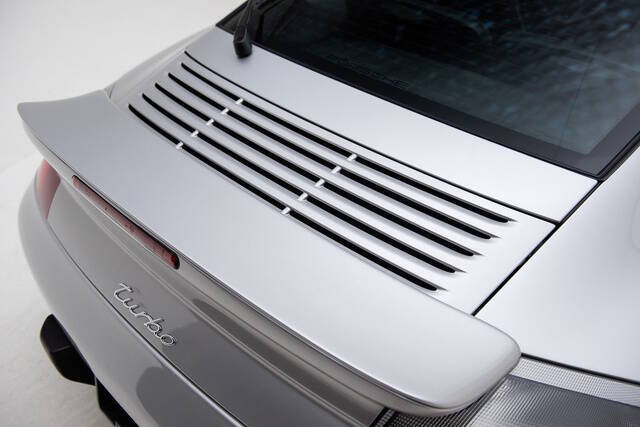 2003 Porsche 911 GT2