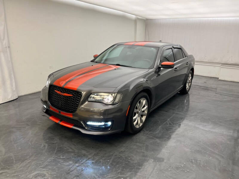 2015 Chrysler 300 for sale at Roman's Auto Sales in Warren MI