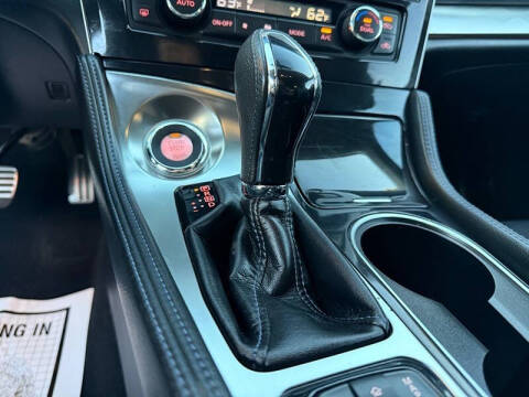 2017 Nissan Maxima 3.5 SR