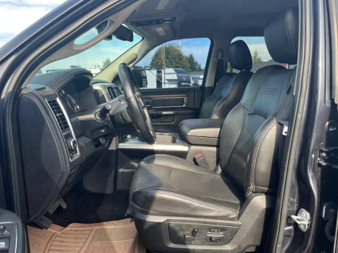 2016 RAM 1500 Laramie