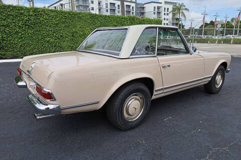 1967 Mercedes-Benz SL-Class
