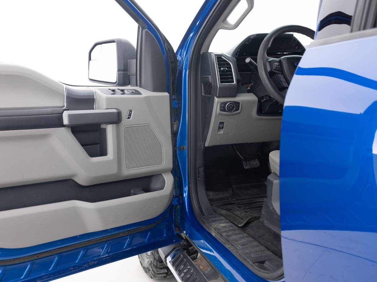 Used Car 2017 Ford F-150  Xlt 4x4 4dr Supercrew 5.5 Ft. Sb For Sale Under $20,000 In Coal City, Illinois