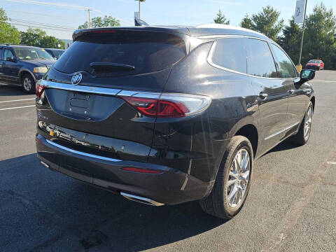 2023 Buick Enclave Premium