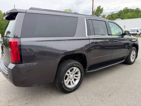 2017 Chevrolet Suburban LT