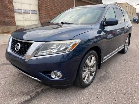 2015 Nissan Pathfinder for sale at STATEWIDE AUTOMOTIVE LLC in Englewood CO