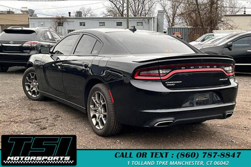 2017 Dodge Charger SXT