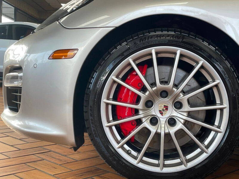 2012 Porsche Panamera Turbo