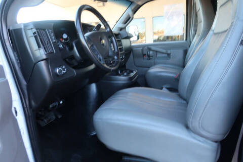 2021 Chevrolet Express 2500