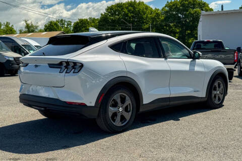 2021 Ford Mustang Mach-E Select