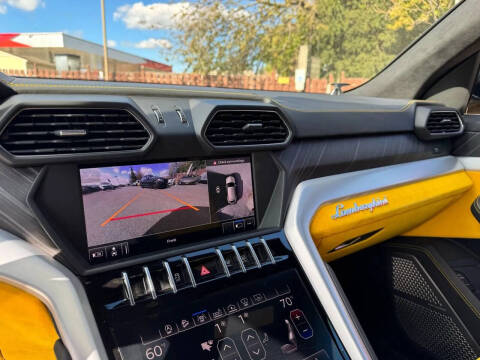 2019 Lamborghini Urus