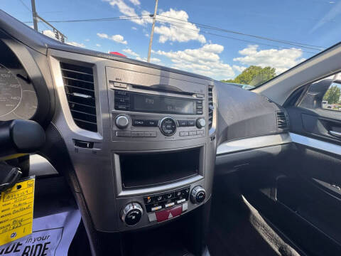 2010 Subaru Outback 2.5i