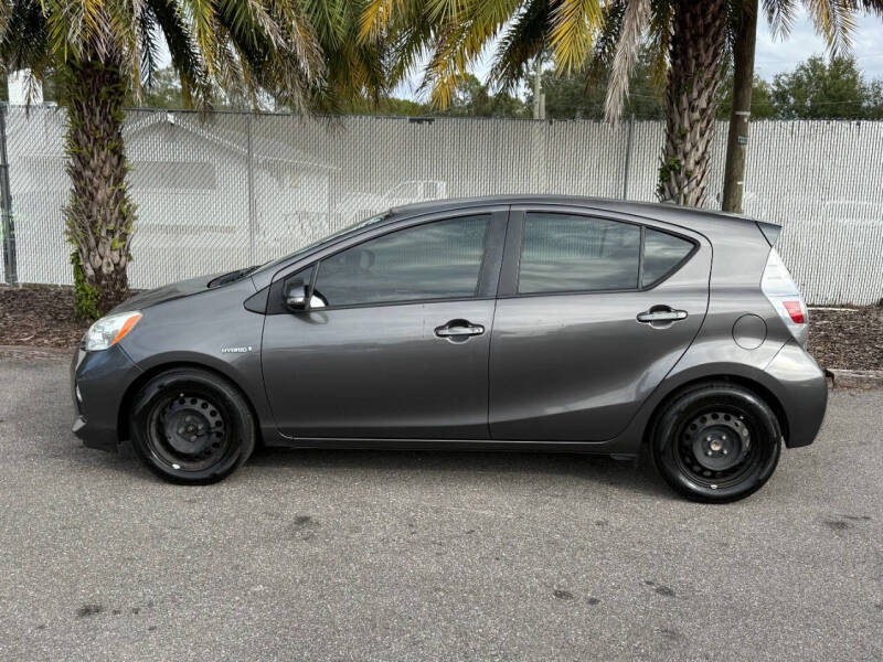 2013 Toyota Prius c Two