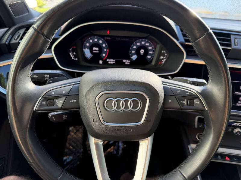 2023 Audi Q3 quattro S line Premium 45 TFSI