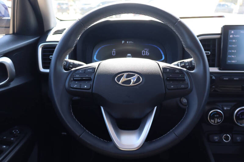 2024 Hyundai Venue SEL