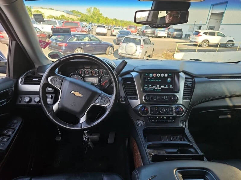 2016 Chevrolet Suburban LTZ