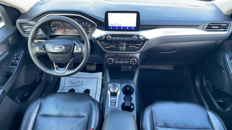 2020 Ford Escape SEL