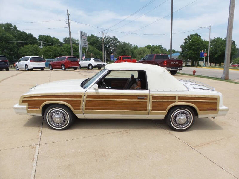 1983 Chrysler Le Baron 