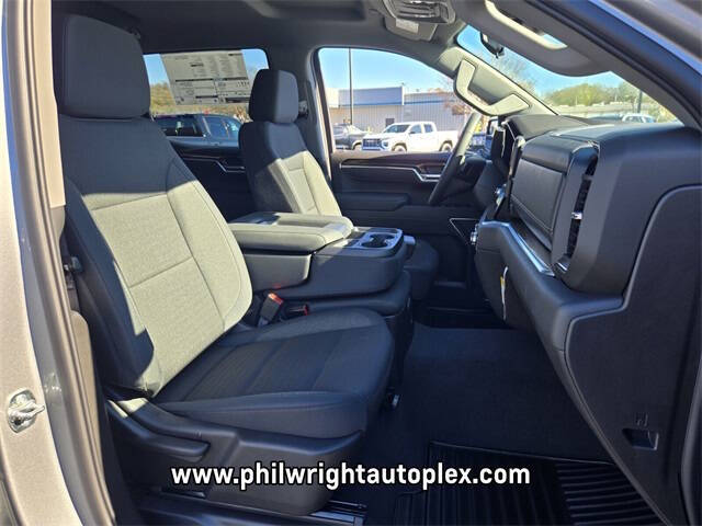 2026 GMC Sierra 1500 Elevation Standard