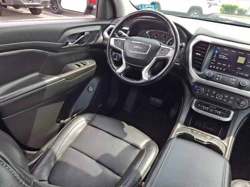 2020 GMC Acadia SLT