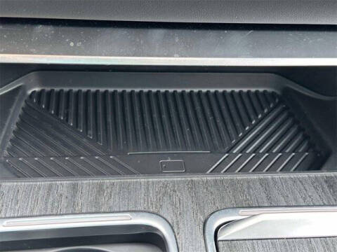 2025 BMW 7 Series 740i xDrive