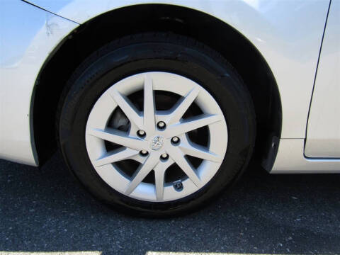 2012 Toyota Prius v Two