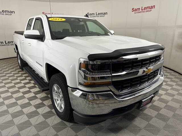 Used 2018 Chevrolet Silverado 1500 LT with VIN 1GCVKREC0JZ305941 for sale in Bloomington, IL