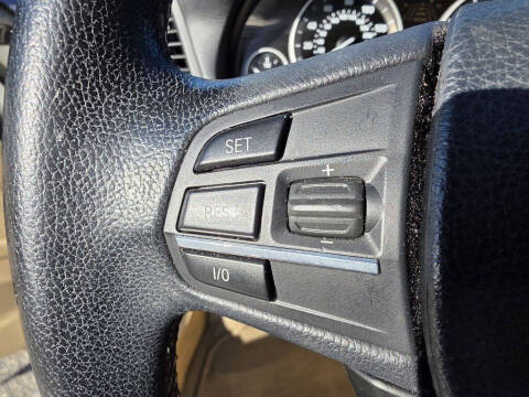 2011 BMW 5 Series 528i