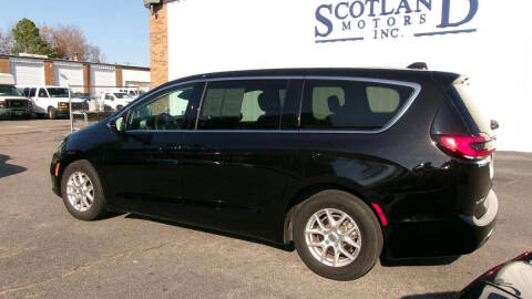 2024 Chrysler Pacifica Touring L