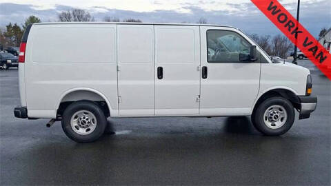 2025 GMC Savana 2500